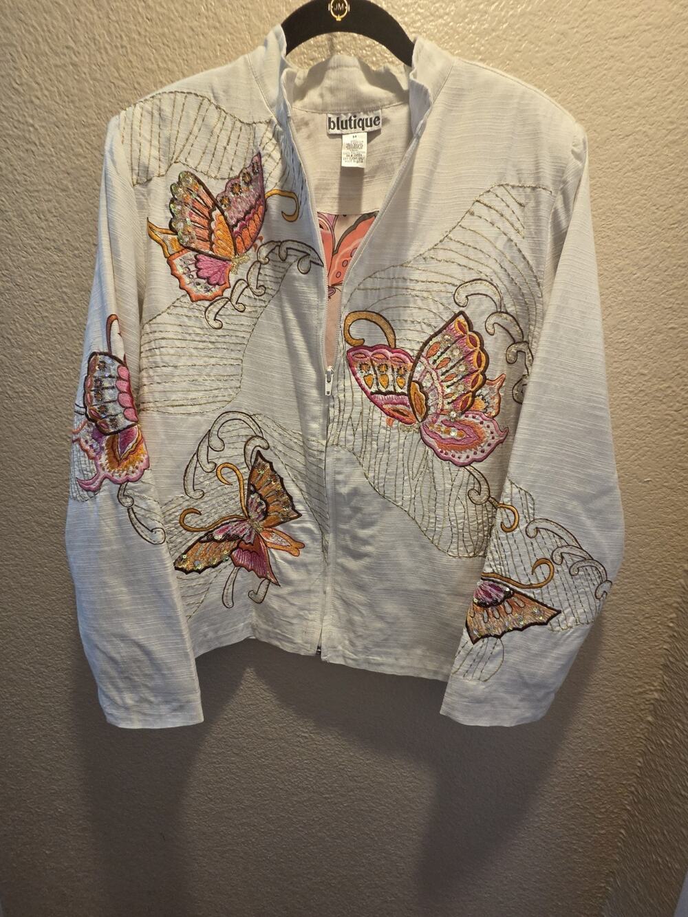 Blutique Women's M White Butterfly Embroidered Sequin Full Zip Short Jacket